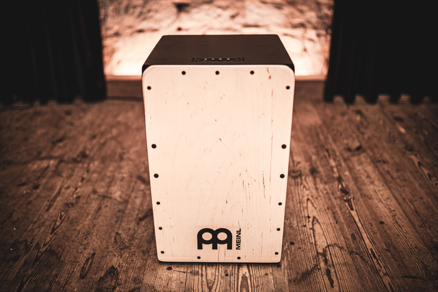 Meinl Percussion MPSCAJ Cajón con altavoz